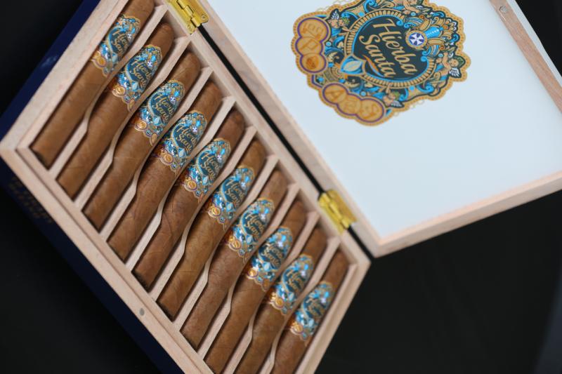 Hierba Santa Oceano Toro 6x54 Hierba Santa Oceano Toro 6x54